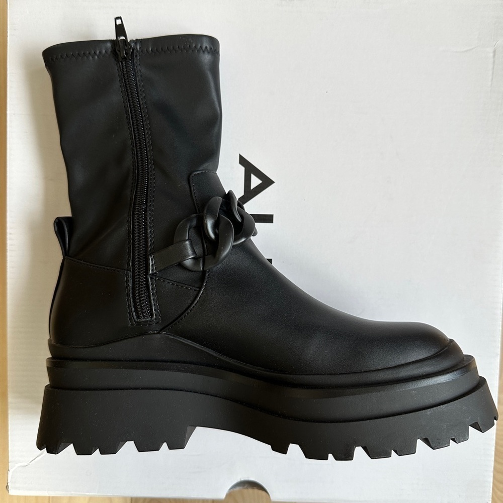 ALDO Grandiose Boots – Sleek Black Platform with Chain Detail - Picture 7 of 9